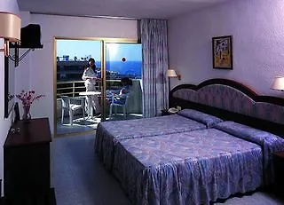 فندق Sunset By Pierre & 3*